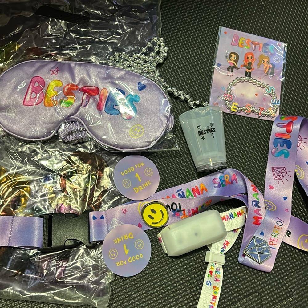 Carol G VIP package